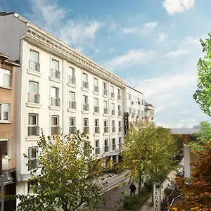 Hotel Halifaks ****